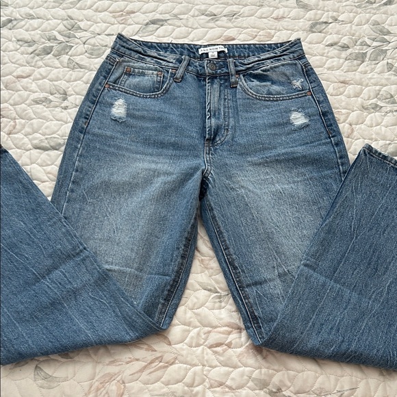 Stylish Blue Straight Leg Women's Jeans - Picture 1 of 11